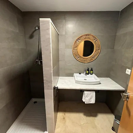 Pont Sec- Serviden 아파트 *